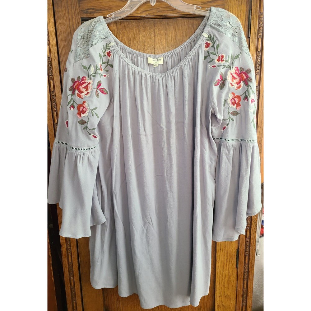 Umgee Womens Floral Embroidered Bell Sleeve Boho Blouse Gray Medium R7126